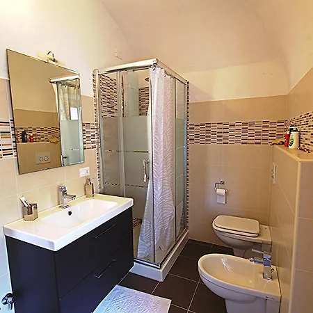Casa vacanze Le Di Reno L'antico Casale Di Barete Colli